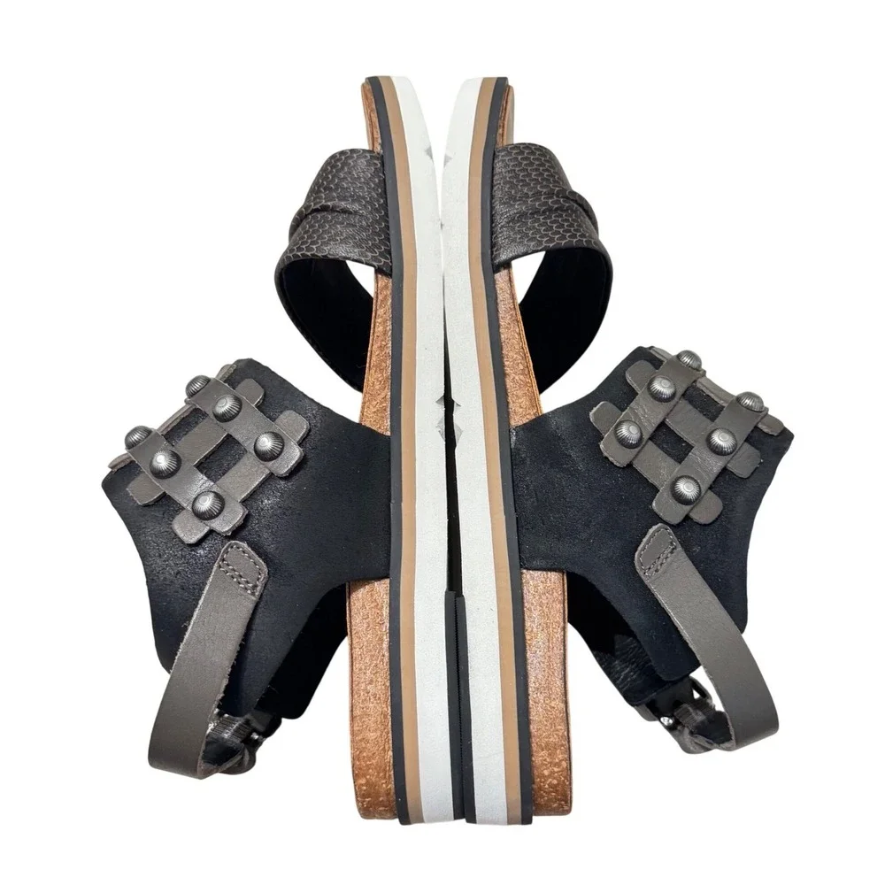 OTBT Lantern‎ Studded Leather Platform Sandals New 7.5 Black Gray Buckle 18F961